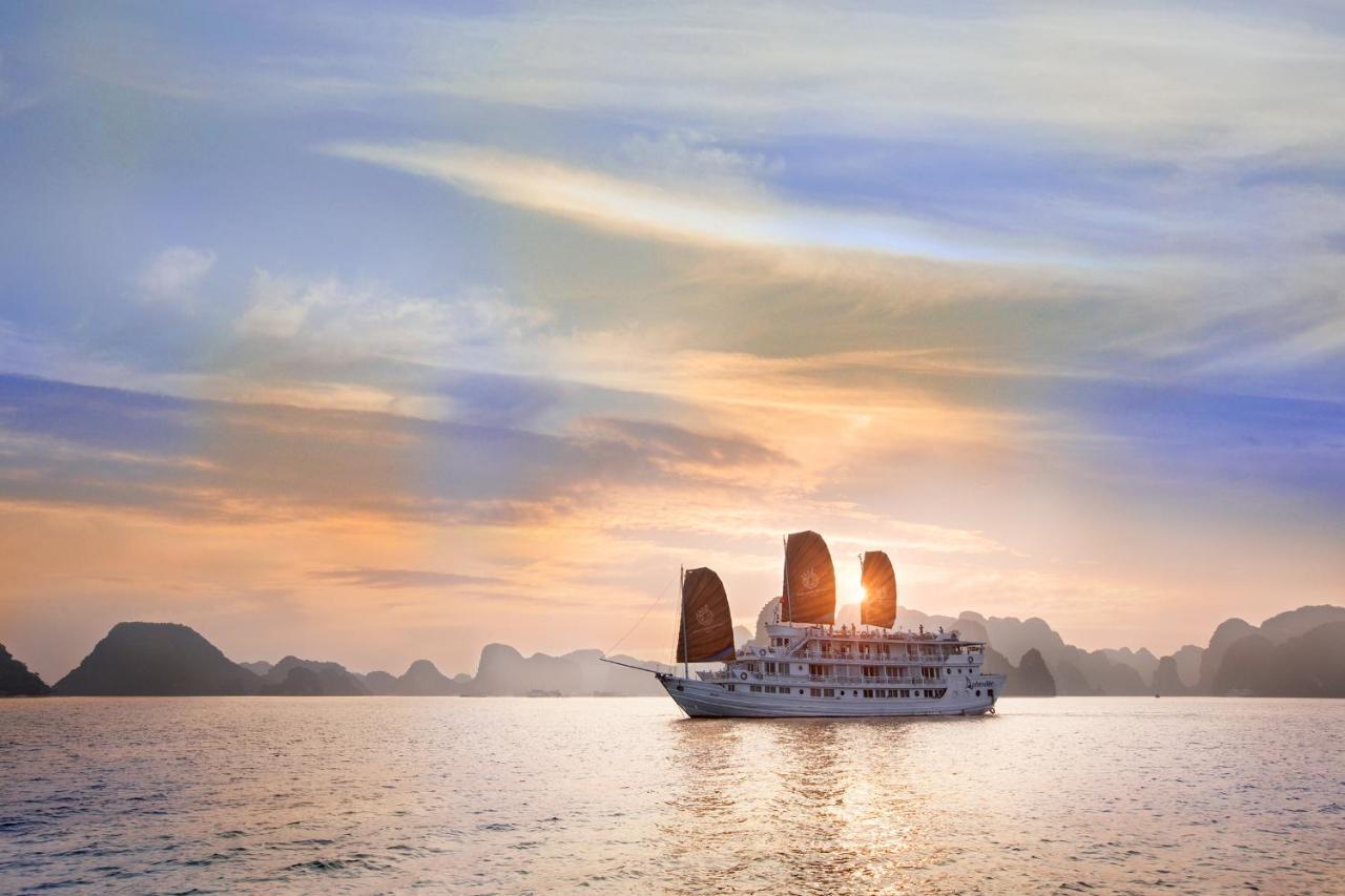 Hera Boutique Cruise Ha Long Bay Exterior photo