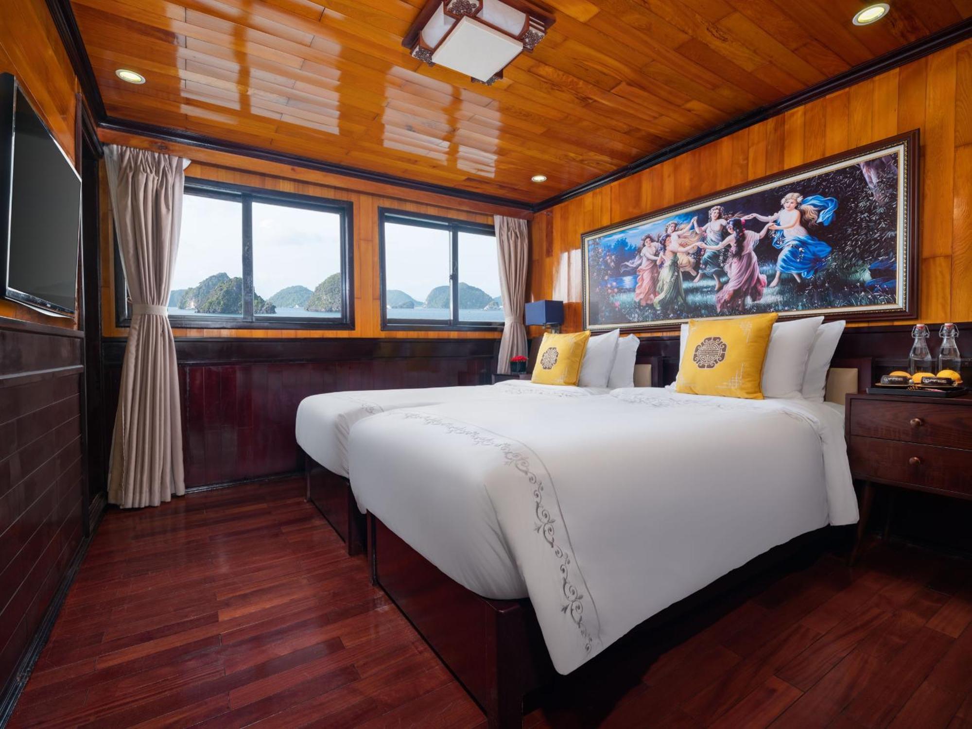 Hera Boutique Cruise Ha Long Bay Exterior photo
